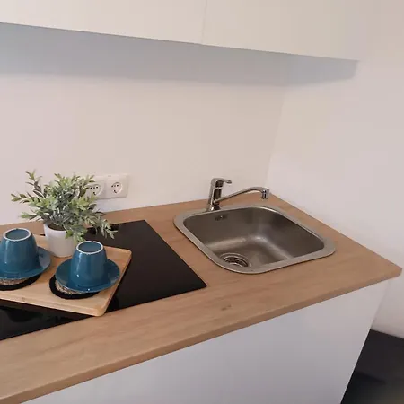 Cozy Mit Wifi, Aufzug & Kostenlos Parken El-living Apartment Augsburg