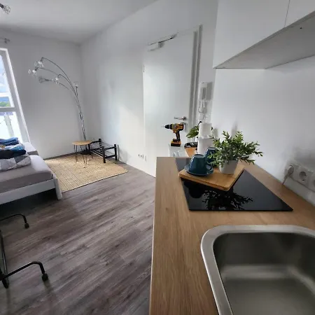 Cozy Mit Wifi, Aufzug & Kostenlos Parken El-living Апартаменты