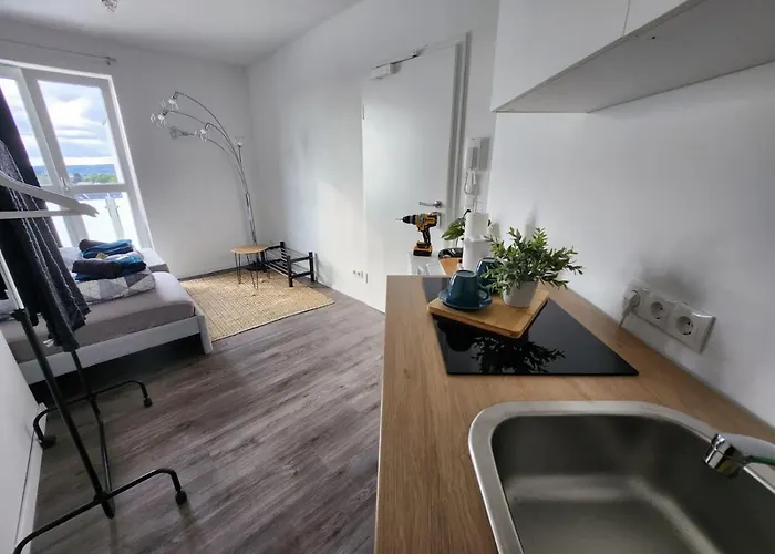 Cozy Mit Wifi, Aufzug & Kostenlos Parken El-living Апартаменты