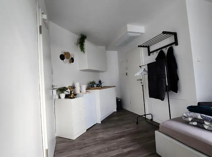 Cozy Mit Wifi, Aufzug & Kostenlos Parken El-living Апартаменты Аугсбург